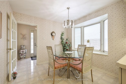 14 Logstone Crescent, Toronto, ON - Indoor Photo Showing Dining Room