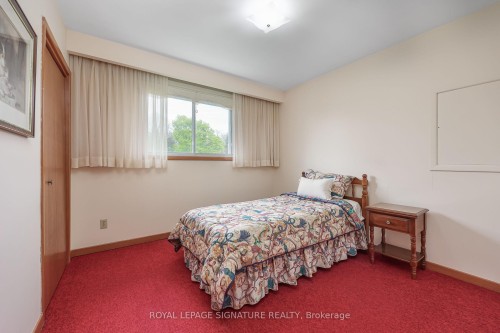 14 Logstone Crescent, Toronto, ON - Indoor Photo Showing Bedroom
