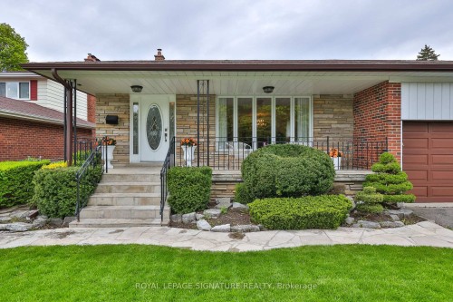 14 Logstone Crescent, Toronto, ON - Outdoor With Deck Patio Veranda