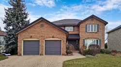1534 Carrington Road  Mississauga, ON L5M 2K1