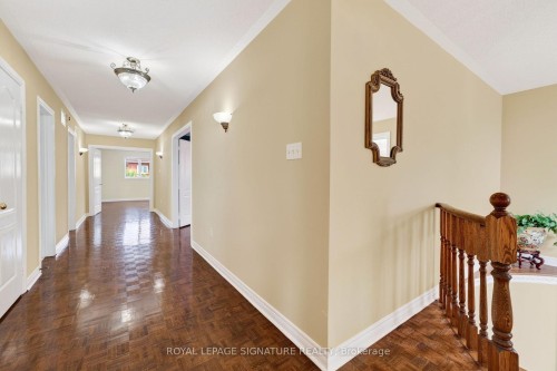 6847 Simpson Pioneer Trail, Mississauga, ON - Indoor Photo Showing Other Room