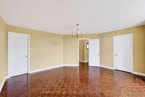 6847 Simpson Pioneer Trail, Mississauga, ON - Indoor Photo Showing Other Room