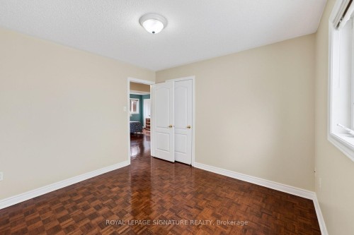 6847 Simpson Pioneer Trail, Mississauga, ON - Indoor Photo Showing Other Room
