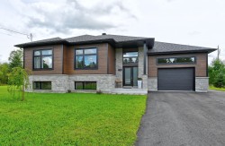 115 Ch. Vézina  Saint-Jean-De-Matha, QC J0K 2S0