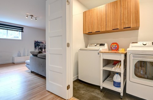 Salle de lavage - 115 Ch. Vézina, Saint-Jean-De-Matha, QC - Indoor Photo Showing Laundry Room
