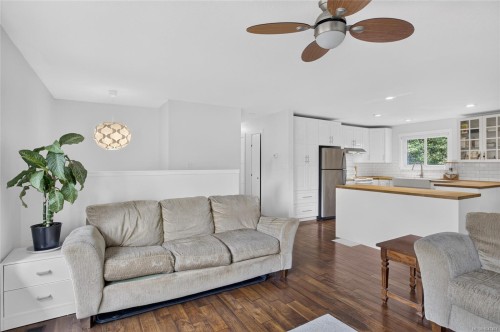 568 Salish St, Comox, BC 