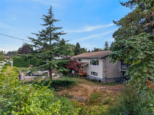 568 Salish St, Comox, BC 