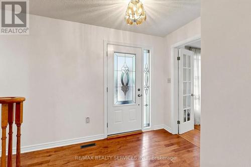 25 Malcolm Crescent, Brampton, ON - Indoor Photo Showing Other Room
