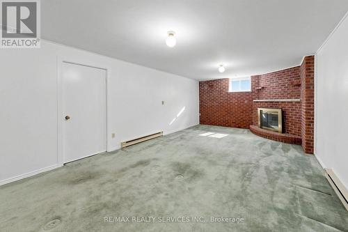25 Malcolm Crescent, Brampton, ON - Indoor Photo Showing Other Room