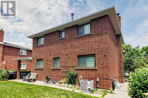 25 Malcolm Crescent, Brampton, ON - Outdoor With Exterior
