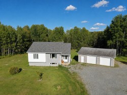 1004 Rue Roy  Rouyn-Noranda, QC J0Z 1K0