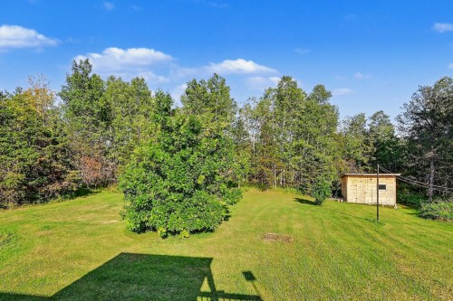 Courtyard - 1004 Rue Roy, Rouyn-Noranda, QC 