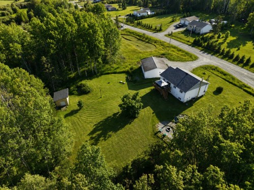 Courtyard - 1004 Rue Roy, Rouyn-Noranda, QC 