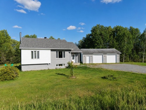 Front of Structure - 1004 Rue Roy, Rouyn-Noranda, QC 