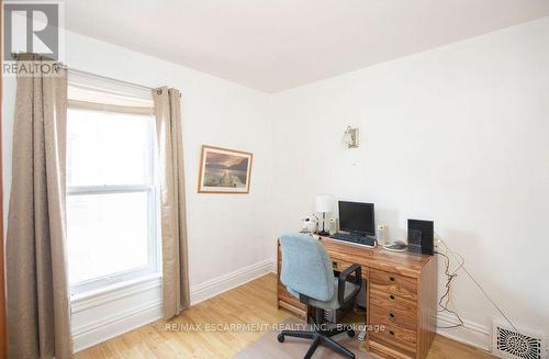 66 Sherman Avenue N, Hamilton, ON - Indoor Photo Showing Office