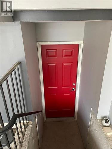 47 Queensway Drive, Strathroy, ON - Indoor Photo Showing Other Room