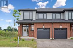 60 AYR MEADOWS CRESCENT North Dumfries, ON N0B 1E0