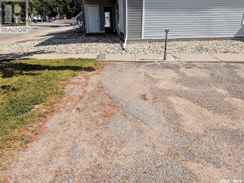 7307 Dalgliesh Drive, Regina, SK - Outdoor