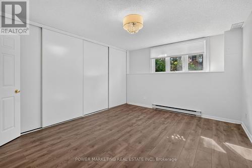 442 Briston Private, Ottawa, ON - Indoor Photo Showing Other Room