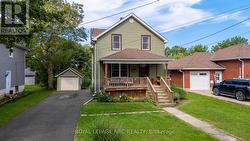 60 FOREST AVENUE Port Colborne (Sugarloaf), ON L3K 5E4