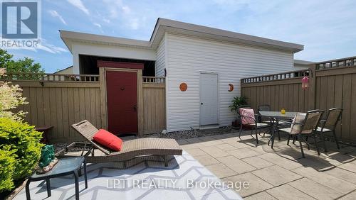 17 Silver Maple Crescent, Barrie, ON - Outdoor With Deck Patio Veranda With Exterior