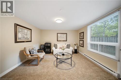 4 Patrice Court, Dundas, ON - Indoor