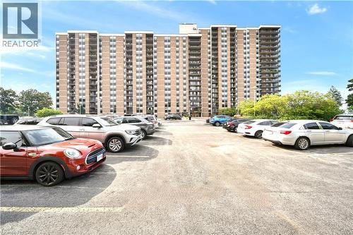 500 GREEN Road Unit# 701  Stoney Creek, ON L8E 3M6