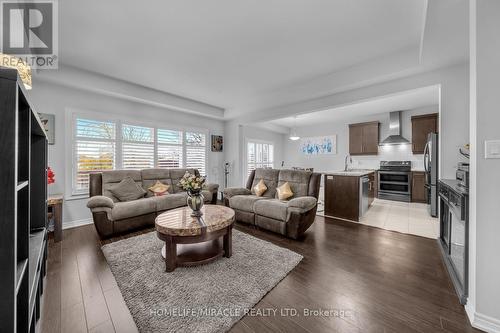 83 MONARCH STREET  Welland, ON L3C 0E6