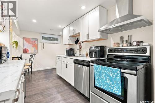 1810 Morgan Avenue, Saskatoon, SK - Indoor Photo Showing Kitchen