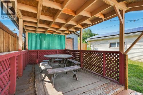 423 E Avenue S, Saskatoon, SK - Outdoor With Deck Patio Veranda With Exterior