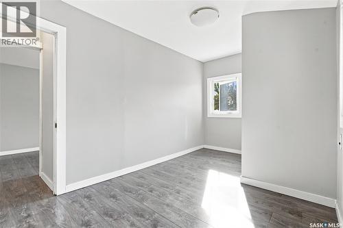 423 E Avenue S, Saskatoon, SK - Indoor Photo Showing Other Room
