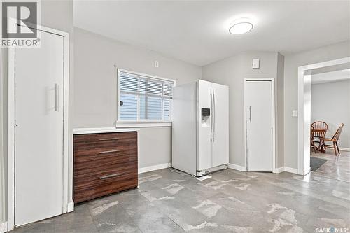 423 E Avenue S, Saskatoon, SK - Indoor Photo Showing Other Room
