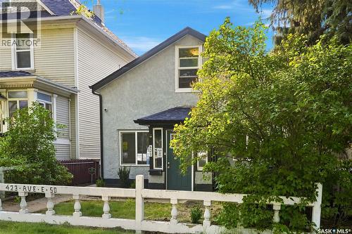 423 E Avenue S, Saskatoon, SK - Outdoor