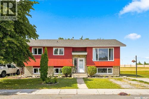 154 Delayen CRESCENT  Saskatoon, SK S7N 2V6