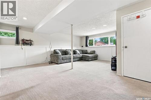 154 Delayen Crescent, Saskatoon, SK - Indoor