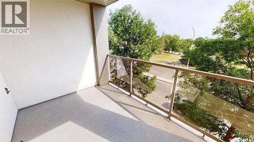 305 3101 Renfrew Crescent E, Regina, SK - Outdoor