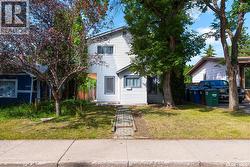 1017 J AVENUE N  Saskatoon, SK S7L 2L3