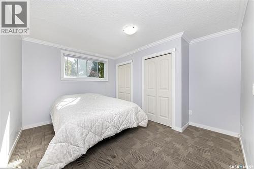1017 J Avenue N, Saskatoon, SK - Indoor Photo Showing Bedroom