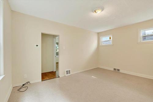 287 Boyd Avenue, Winnipeg, MB - Indoor Photo Showing Other Room