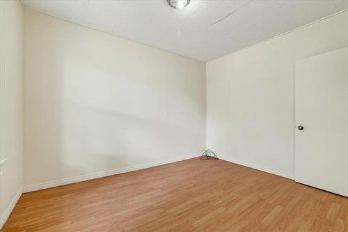287 Boyd Avenue, Winnipeg, MB - Indoor Photo Showing Other Room