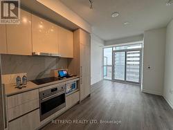 4001 - 225 COMMERCE STREET E Vaughan, ON L4J 0R1