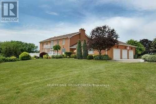 6 BOWMAN (UPPER LEVEL) AVENUE , Brampton, Ontario L6P 0X5 2