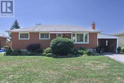 1510 PERTH AVENUE  London East (East D), ON N5V 2M5