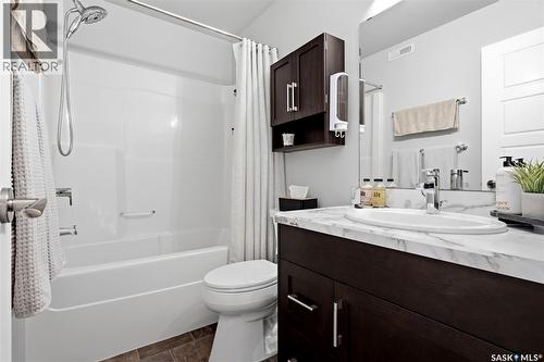 5306 Mcclelland Drive, Regina, SK - Indoor Photo Showing Bathroom