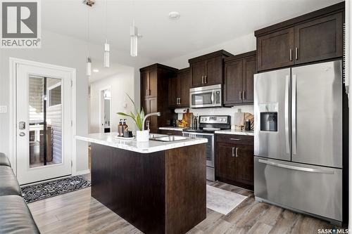 5306 Mcclelland Drive, Regina, SK - Indoor Photo Showing Kitchen With Upgraded Kitchen