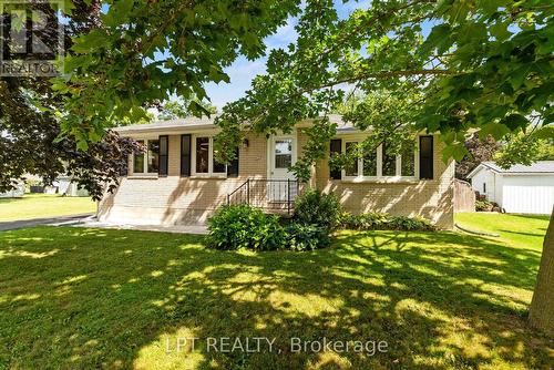 226 TAIN STREET  North Middlesex (Parkhill), ON N0M 2K0