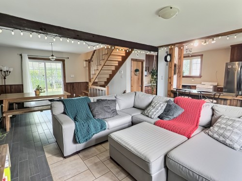 Vue d'ensemble - 309 11E Rue, Val-D'Or, QC - Indoor Photo Showing Living Room