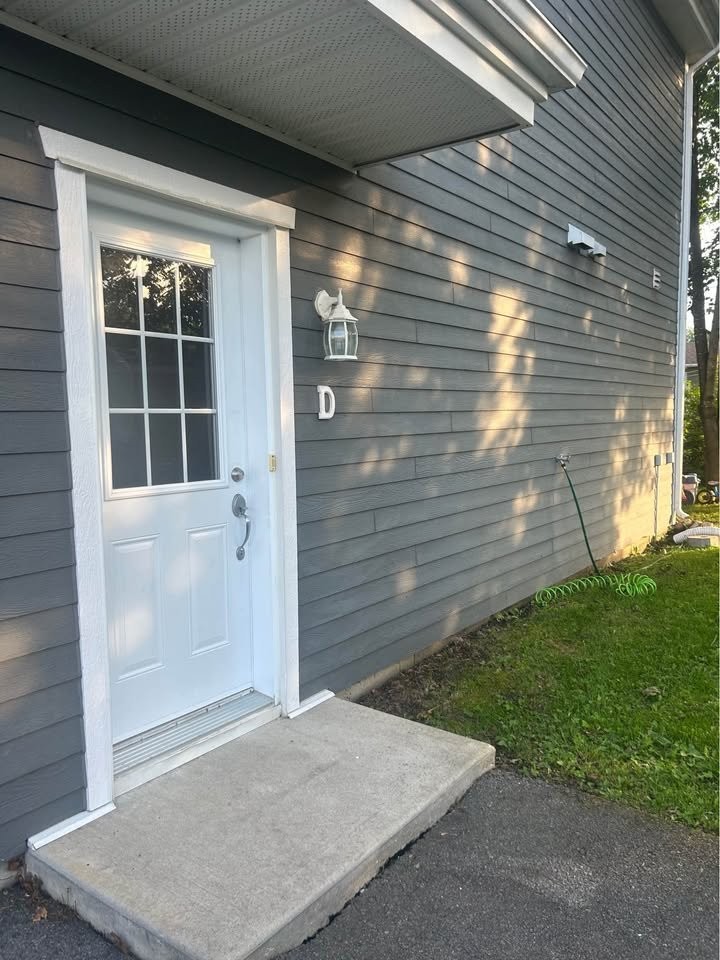 D 20 7E Avenue — photo 2