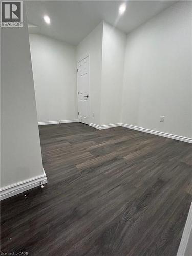 31 Sofitel Drive, Kitchener, ON - Indoor Photo Showing Other Room