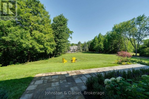 2340 Britannia Road, Burlington, ON - Outdoor